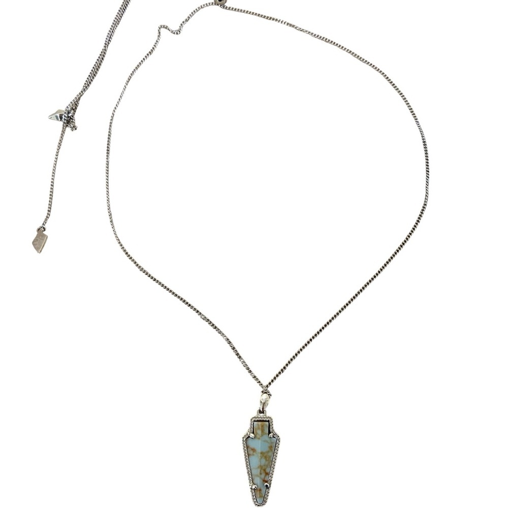 AU jewelry Turquoise Arrowhead Pendant Necklace - Silver Tone